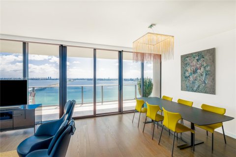 Купить кондоминиум в Майами, Флорида 3 спальни, 151.8м2, № 1934293 - фото 8