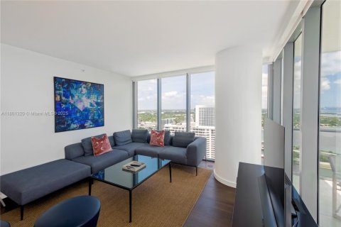 Купить кондоминиум в Майами, Флорида 3 спальни, 151.8м2, № 1934293 - фото 11