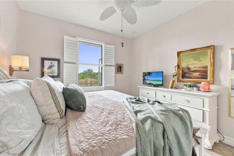 Villa ou maison à vendre à Port Charlotte, Floride: 4 chambres, 201.13 m2 № 2388560 - photo 27