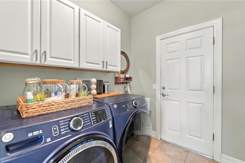 Villa ou maison à vendre à Port Charlotte, Floride: 4 chambres, 201.13 m2 № 2388560 - photo 13