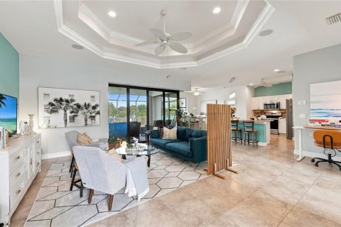 Villa ou maison à vendre à Port Charlotte, Floride: 4 chambres, 201.13 m2 № 2388560 - photo 8