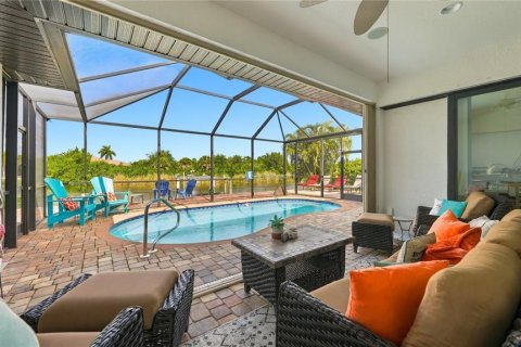 Villa ou maison à vendre à Port Charlotte, Floride: 4 chambres, 201.13 m2 № 2388560 - photo 30