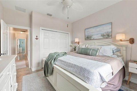 Villa ou maison à vendre à Port Charlotte, Floride: 4 chambres, 201.13 m2 № 2388560 - photo 29