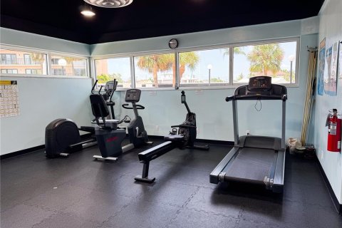 Condominio en venta en Clearwater, Florida, 1 dormitorio, 93.37 m2 № 2197788 - foto 26