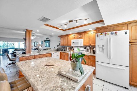 Copropriété à vendre à Tarpon Springs, Floride: 2 chambres, 106.84 m2 № 1856413 - photo 11