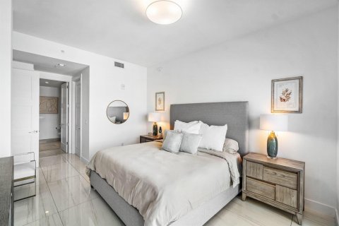 Купить кондоминиум в Бока-Ратон, Флорида 6 комнат, 106.93м2, № 2082837 - фото 13