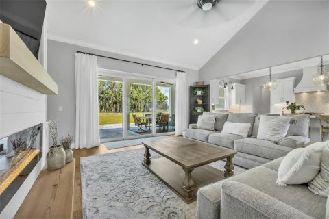 House in Wimauma, Florida 6 bedrooms, 375.23 sq.m. № 1690854 - photo 27