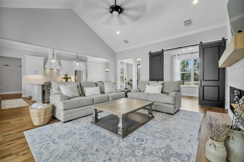 House in Wimauma, Florida 6 bedrooms, 375.23 sq.m. № 1690854 - photo 6