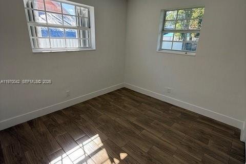 Снять в аренду виллу или дом в Майами, Флорида 3 спальни, 136.75м2, № 2032051 - фото 16