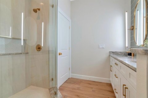 House in Saint Pete Beach, Florida 3 bedrooms, 210.7 sq.m. № 2220588 - photo 29