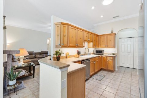 Casa en venta en Summerfield, Florida, 3 dormitorios, 173.91 m2 № 1910814 - foto 10