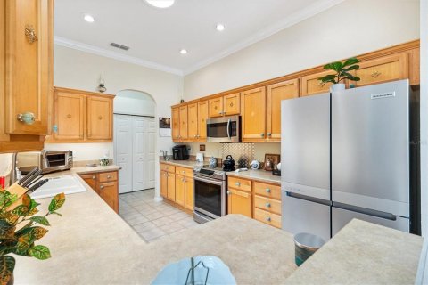 Casa en venta en Summerfield, Florida, 3 dormitorios, 173.91 m2 № 1910814 - foto 9