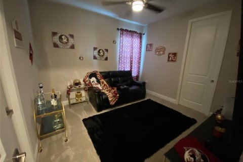 House in Tavares, Florida 4 bedrooms, 253.72 sq.m. № 1521167 - photo 13