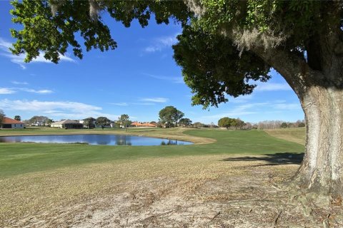House in Tavares, Florida 4 bedrooms, 253.72 sq.m. № 1521167 - photo 22