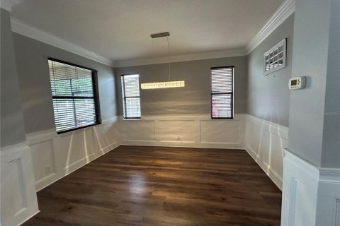 Villa ou maison à louer à Clermont, Floride: 4 chambres, 337.89 m2 № 2384050 - photo 13