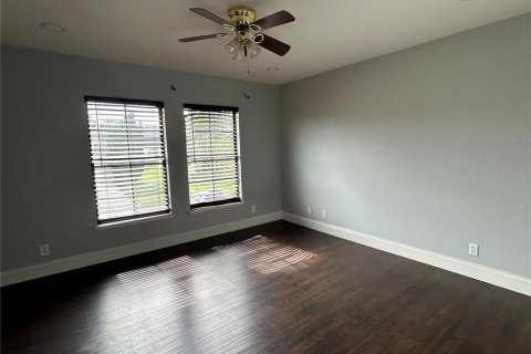 Villa ou maison à louer à Clermont, Floride: 4 chambres, 337.89 m2 № 2384050 - photo 30