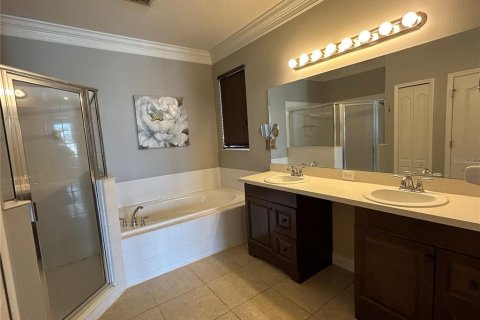 Villa ou maison à louer à Clermont, Floride: 4 chambres, 337.89 m2 № 2384050 - photo 27