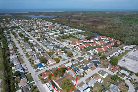 Купить виллу или дом в Порт-Ричи, Флорида 3 комнаты, 95.88м2, № 2099298 - фото 8