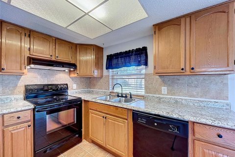 Купить виллу или дом в Порт-Ричи, Флорида 3 комнаты, 95.88м2, № 2099298 - фото 24