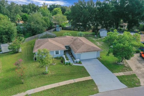 Villa ou maison à vendre à Ocala, Floride: 4 chambres, 188.41 m2 № 1902123 - photo 5