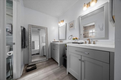 Villa ou maison à vendre à Ocala, Floride: 4 chambres, 188.41 m2 № 1902123 - photo 27