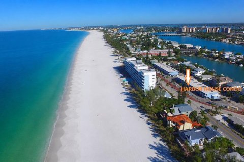 Copropriété à vendre à Treasure Island, Floride: 1 chambre, 44.59 m2 № 2148271 - photo 2