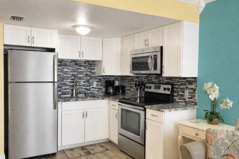 Copropriété à vendre à Treasure Island, Floride: 1 chambre, 44.59 m2 № 2148271 - photo 10