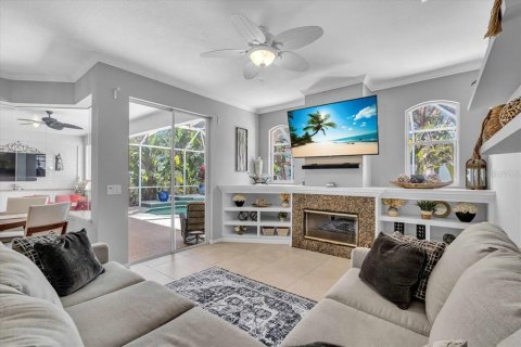 House in Lakewood Ranch, Florida 3 bedrooms, 188.68 sq.m. № 1574038 - photo 7