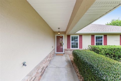 House in Ocala, Florida 3 bedrooms, 153.47 sq.m. № 1847021 - photo 2