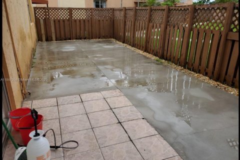 Copropriété à vendre à Doral, Floride: 1 chambre, 72.46 m2 № 1935988 - photo 9