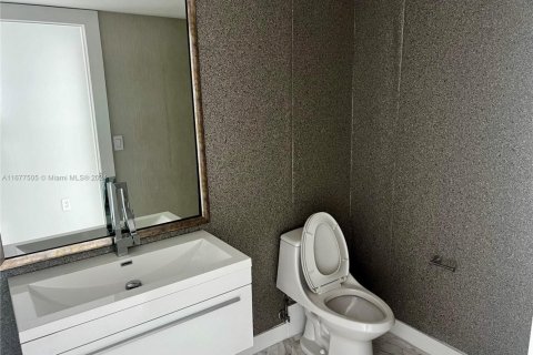 Copropriété à vendre à Miami, Floride: 2 chambres, 124.49 m2 № 1406183 - photo 14
