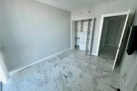 Copropriété à vendre à Miami, Floride: 2 chambres, 124.49 m2 № 1406183 - photo 19