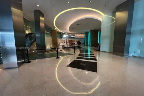 Copropriété à vendre à Miami, Floride: 2 chambres, 124.49 m2 № 1406183 - photo 25