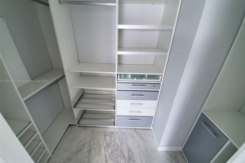 Copropriété à vendre à Miami, Floride: 2 chambres, 124.49 m2 № 1406183 - photo 22