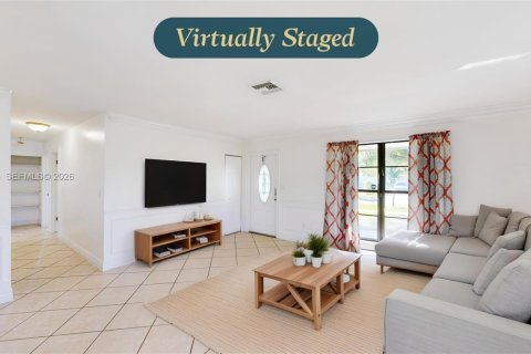 Villa ou maison à vendre à Homestead, Floride: 4 chambres, 188.03 m2 № 2004406 - photo 6