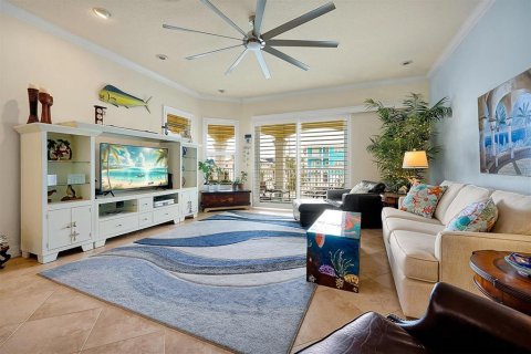 Casa en venta en New Smyrna Beach, Florida, 3 dormitorios, 191.19 m2 № 1626722 - foto 8