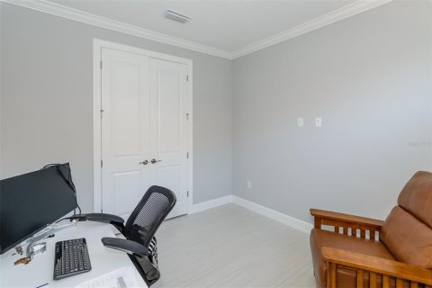 Villa ou maison à louer à Odessa, Floride: 3 chambres, 179.39 m2 № 2383982 - photo 24
