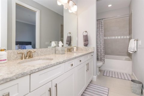 Villa ou maison à louer à Odessa, Floride: 3 chambres, 179.39 m2 № 2383982 - photo 27