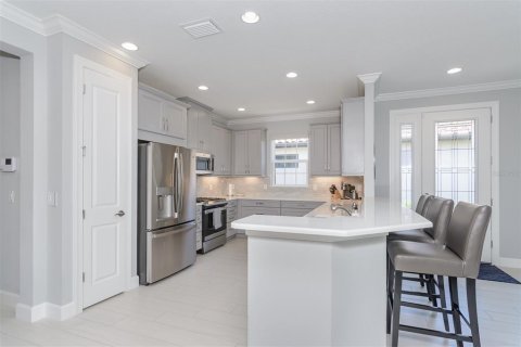 Villa ou maison à louer à Odessa, Floride: 3 chambres, 179.39 m2 № 2383982 - photo 15