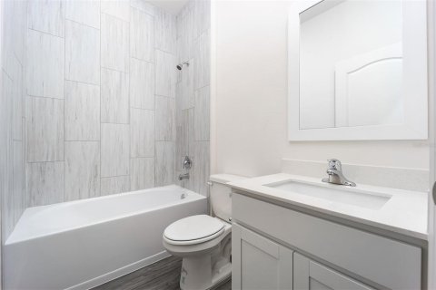 Купить виллу или дом в Пайнсиана, Флорида 10 комнат, 149.85м2, № 1829288 - фото 15