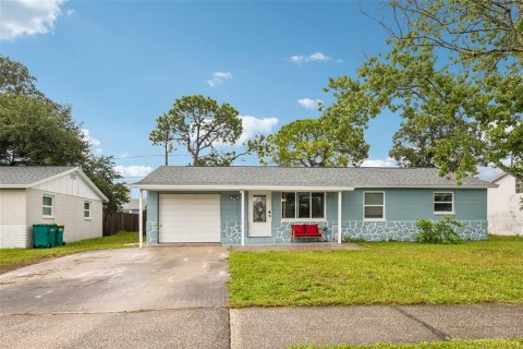 Villa ou maison à Seminole, Floride 3 chambres, 88.44 m2 № 2314633
