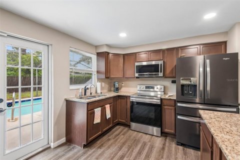 House in Seminole, Florida 3 bedrooms, 88.44 sq.m. № 2314633 - photo 7