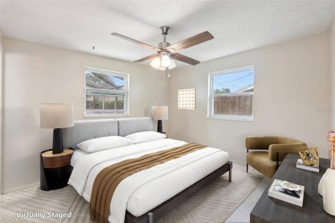 House in Seminole, Florida 3 bedrooms, 88.44 sq.m. № 2314633 - photo 12