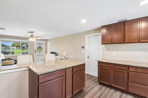 House in Seminole, Florida 3 bedrooms, 88.44 sq.m. № 2314633 - photo 10