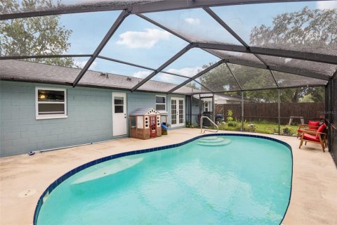 House in Seminole, Florida 3 bedrooms, 88.44 sq.m. № 2314633 - photo 21