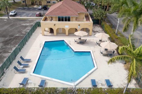 Copropriété à vendre à Coral Springs, Floride: 2 chambres, 95.69 m2 № 2007187 - photo 22