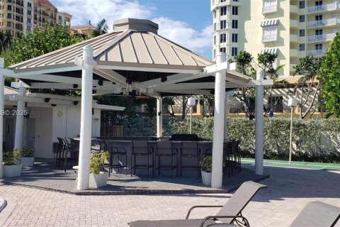 Condo in Fort Lauderdale, Florida, 2 bedrooms № 1985841 - photo 30