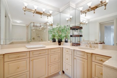 Condo in Fort Lauderdale, Florida, 2 bedrooms № 1985841 - photo 18