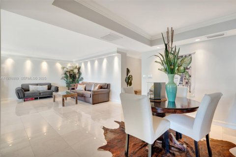 Condo in Fort Lauderdale, Florida, 2 bedrooms № 1985841 - photo 9