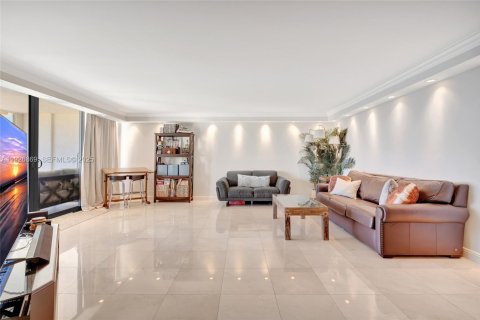 Condo in Fort Lauderdale, Florida, 2 bedrooms № 1985841 - photo 7